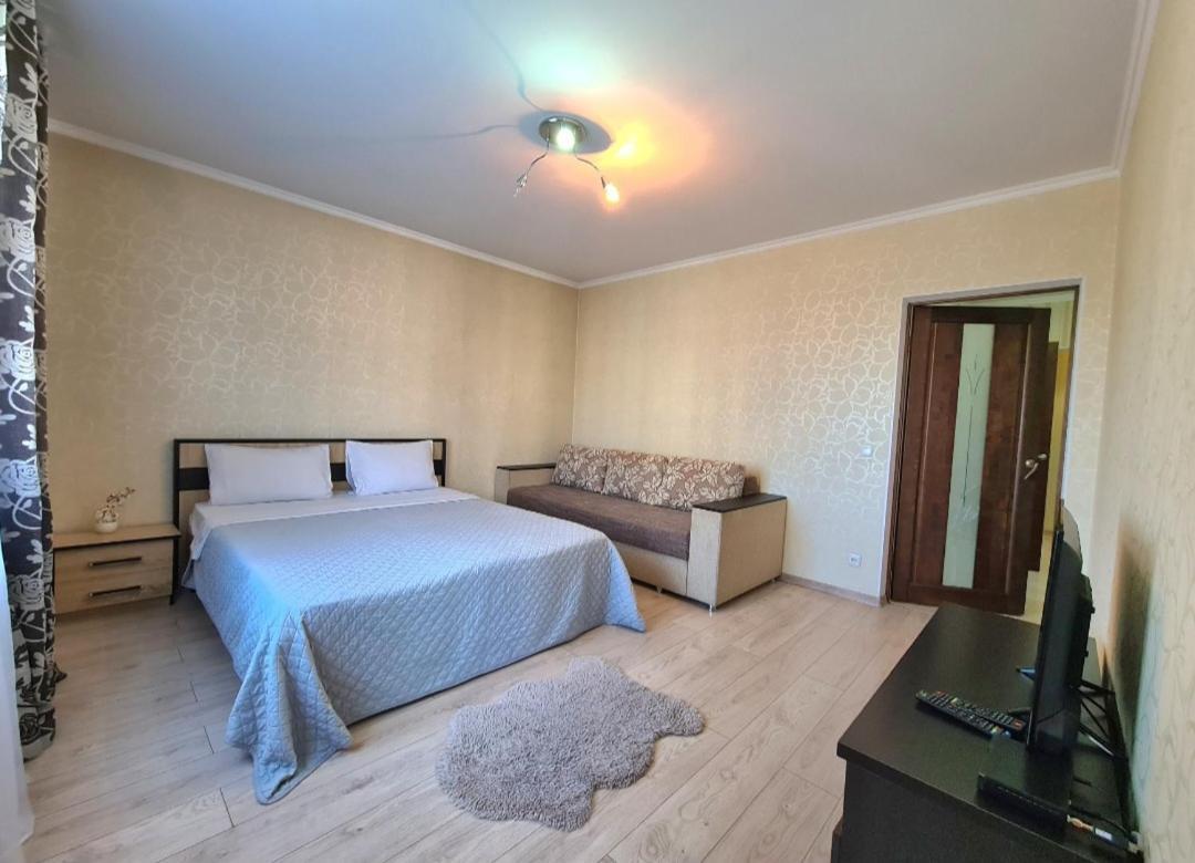 Apartament Decebal 2 Kiszyniów Zewnętrze zdjęcie